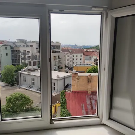 Zizkov - Close To Center בית הארחה פראג